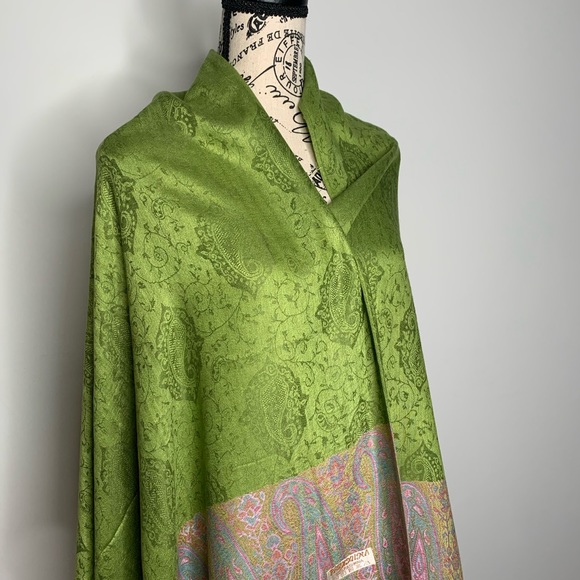 Pashmina - Picture 3 of 5